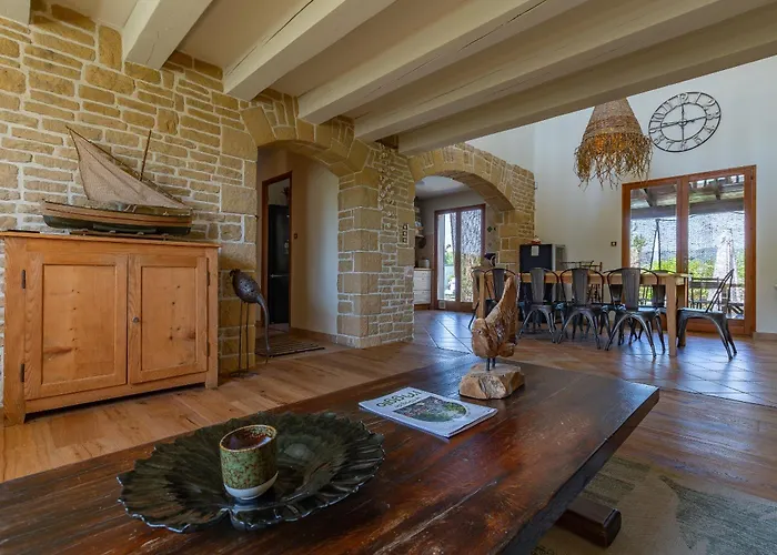 Maison Dans La Drome בית נופש